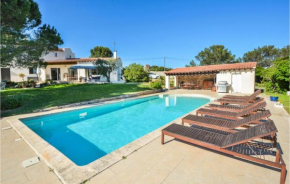 Amazing Home In Nîmes